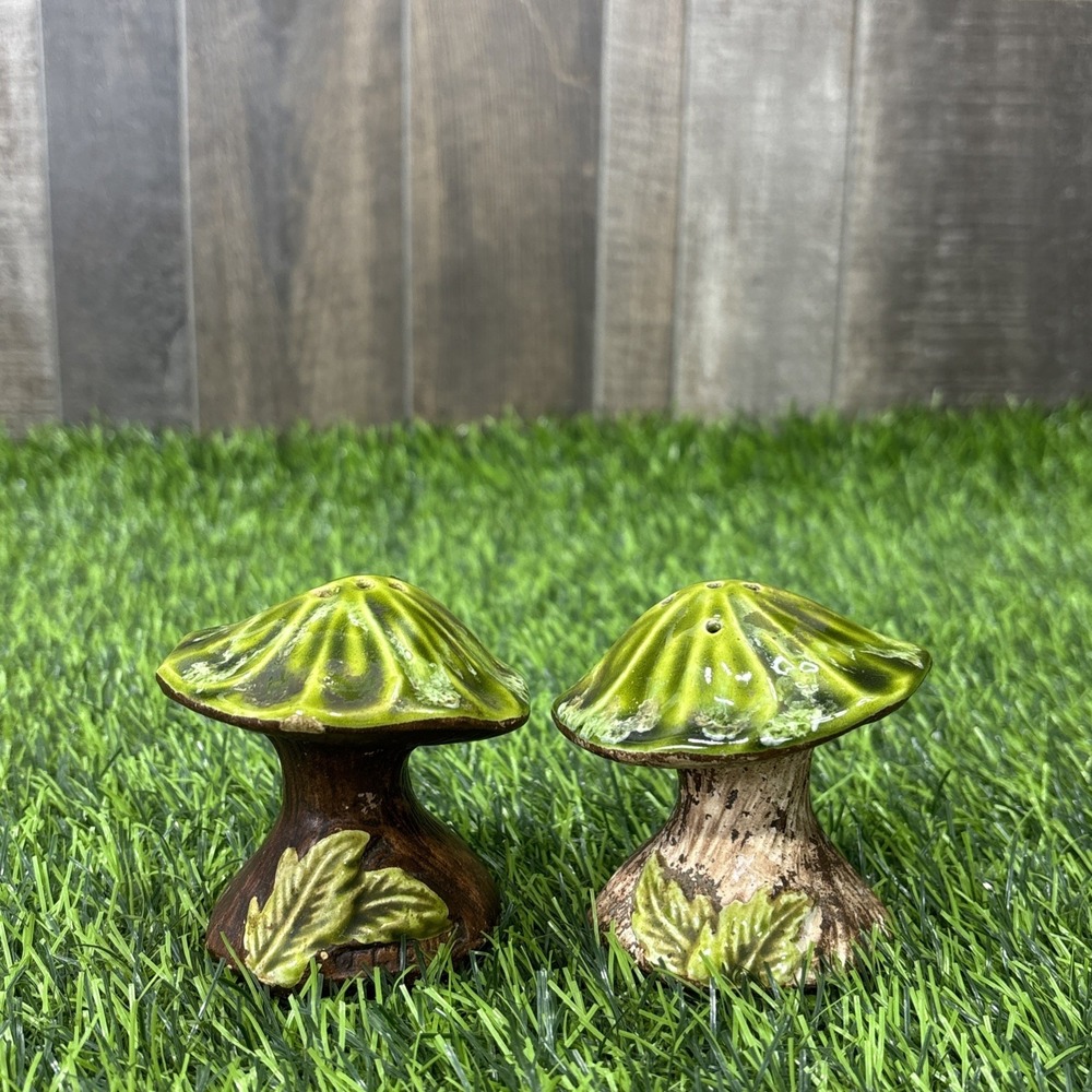 Vintage Mushroom Salt Pepper Shakers MCM Ceramic Toadstool Kitchen Decor